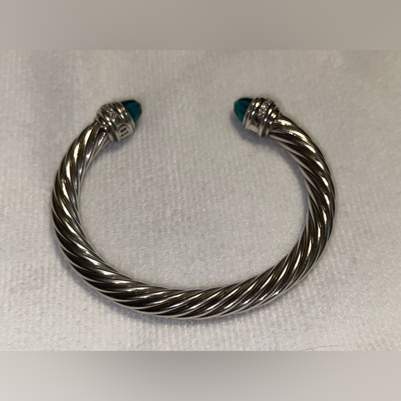 Cable Classic Bracelet in Sterling Silver with deep Blue and Pave Diamonds - Picture 9 of 12